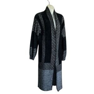Long Cardigan Sweater, Women's M, black & Gray geometric Chenille knit. EUC